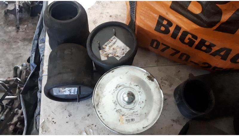 Volvo пневморессора . втулка стабилизатора - מתלה אוויר: תמונה 4 Volvo пневморессора . втулка стабилизатора - מתלה אוויר: תמונה 4