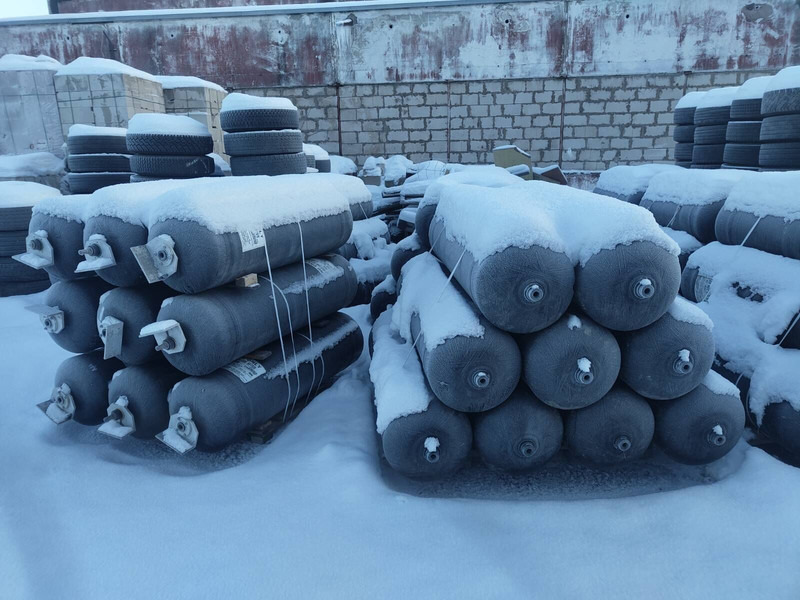 Volvo  - מכל דלק: תמונה 1 Volvo  - מכל דלק: תמונה 1