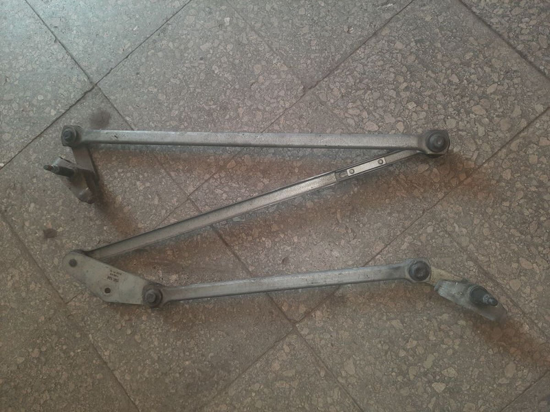 Volvo - מגב: תמונה 3 Volvo - מגב: תמונה 3