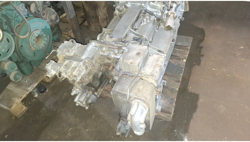 ZF GO210-6. S6 85+GV80/ S6 90 + GV90 - תיבת הילוכים: תמונה 4 ZF GO210-6. S6 85+GV80/ S6 90 + GV90 - תיבת הילוכים: תמונה 4