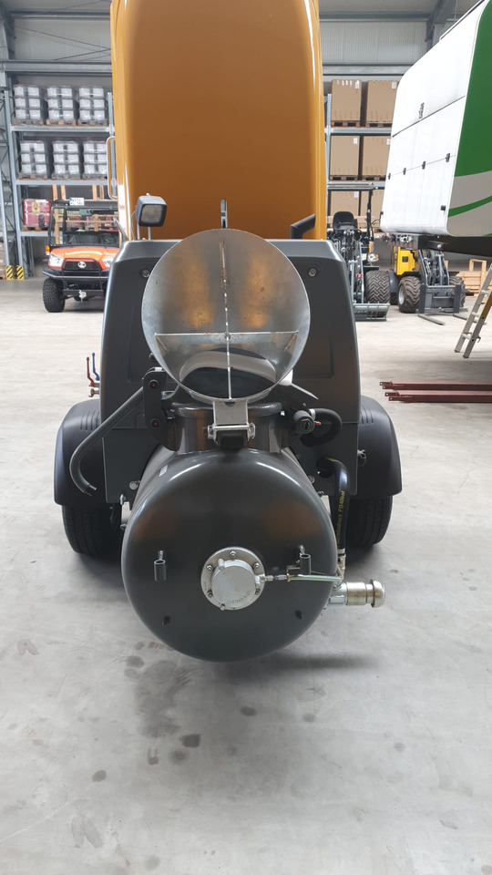 PUTZMEISTER M740D Model 4 - משאית משאבת בטון: תמונה 3 PUTZMEISTER M740D Model 4 - משאית משאבת בטון: תמונה 3