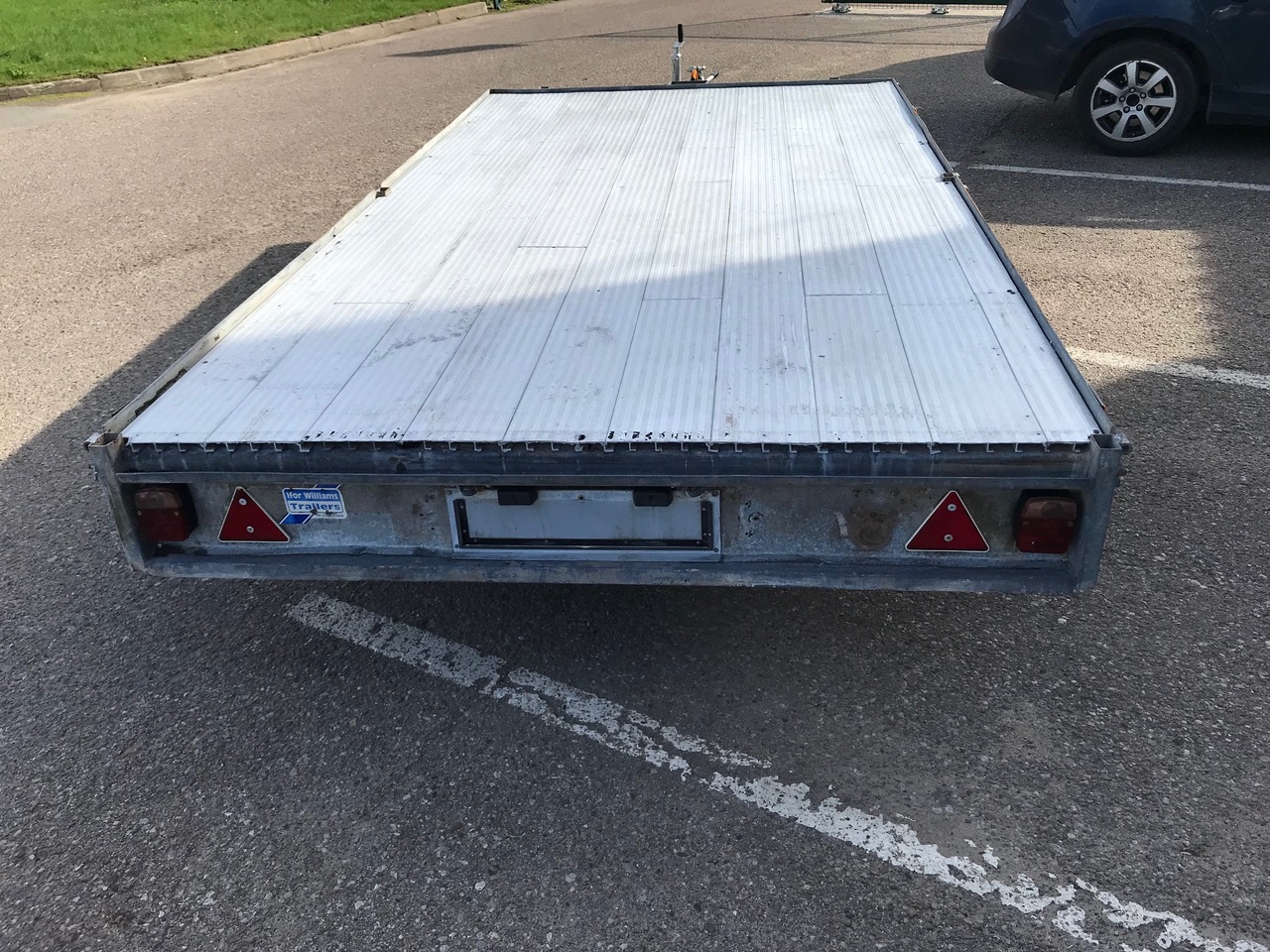 Ifor Williams LM126G - קרון נגרר צד נופל/ שטוח: תמונה 3 Ifor Williams LM126G - קרון נגרר צד נופל/ שטוח: תמונה 3