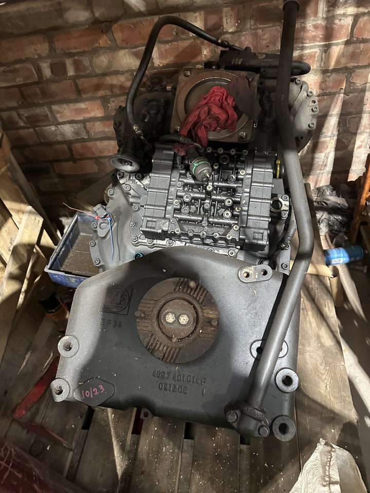 ZF 6WG210 - תיבת הילוכים עבור עגורן לכל שטח: תמונה 1 ZF 6WG210 - תיבת הילוכים עבור עגורן לכל שטח: תמונה 1