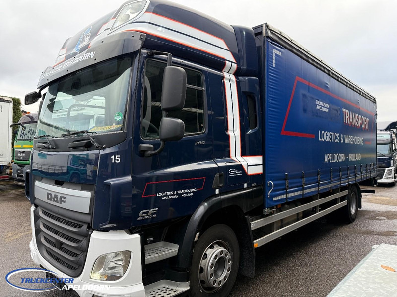 DAF CF 260 FA Slaapcabine, Euro 6, Schuifdak - משאית וילונות צד: תמונה 2 DAF CF 260 FA Slaapcabine, Euro 6, Schuifdak - משאית וילונות צד: תמונה 2