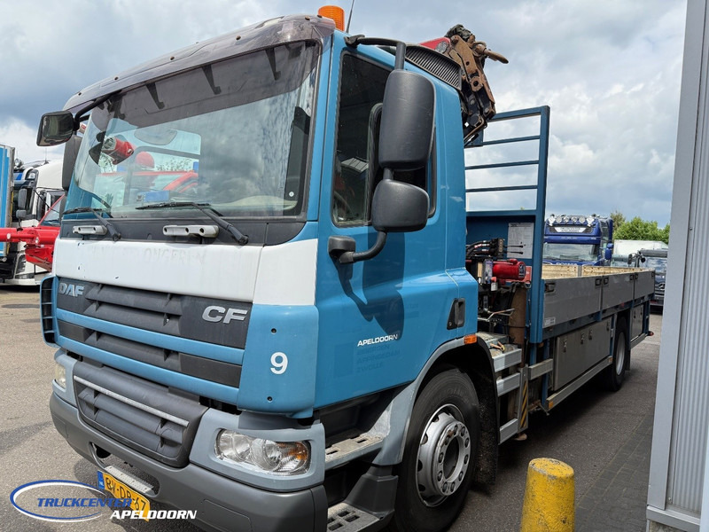 DAF CF 75.310 Manuel, Steel springs, HMF 1560 K3 - משאית צד נופל/ שטוחה, משאית מנוף: תמונה 3 DAF CF 75.310 Manuel, Steel springs, HMF 1560 K3 - משאית צד נופל/ שטוחה, משאית מנוף: תמונה 3