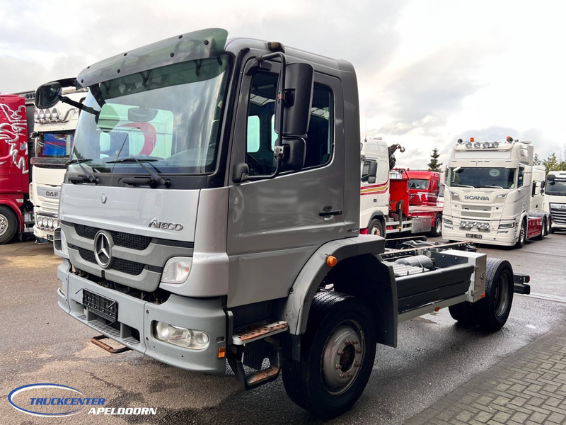 Mercedes-Benz Atego 1524 4x4 Steel springs, Manuel gearbox, Pto - משאית עם שלדת תא: תמונה 3 Mercedes-Benz Atego 1524 4x4 Steel springs, Manuel gearbox, Pto - משאית עם שלדת תא: תמונה 3