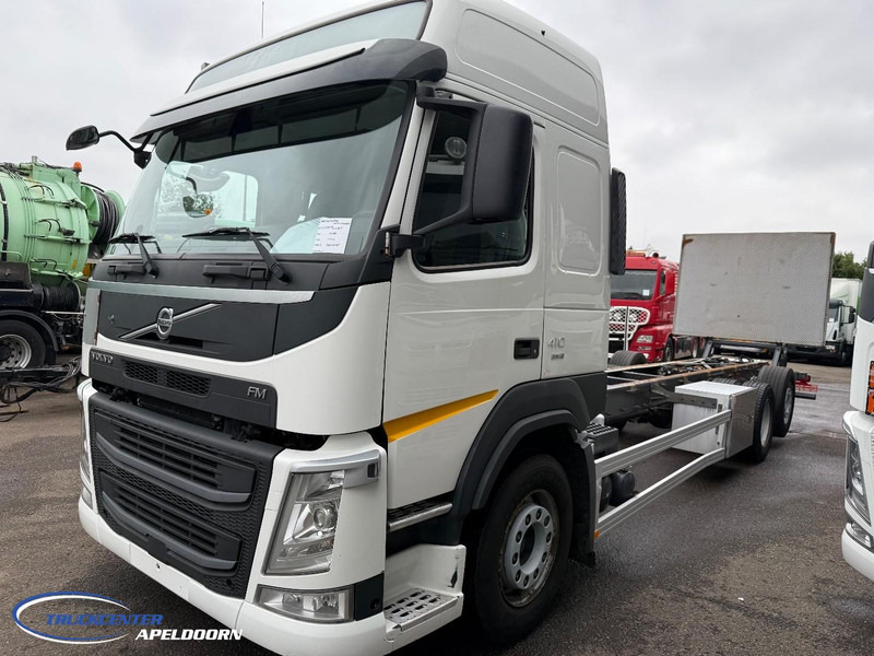 Volvo FM 410 379000 km, 6x2, Globetrotter - משאית עם שלדת תא: תמונה 3 Volvo FM 410 379000 km, 6x2, Globetrotter - משאית עם שלדת תא: תמונה 3