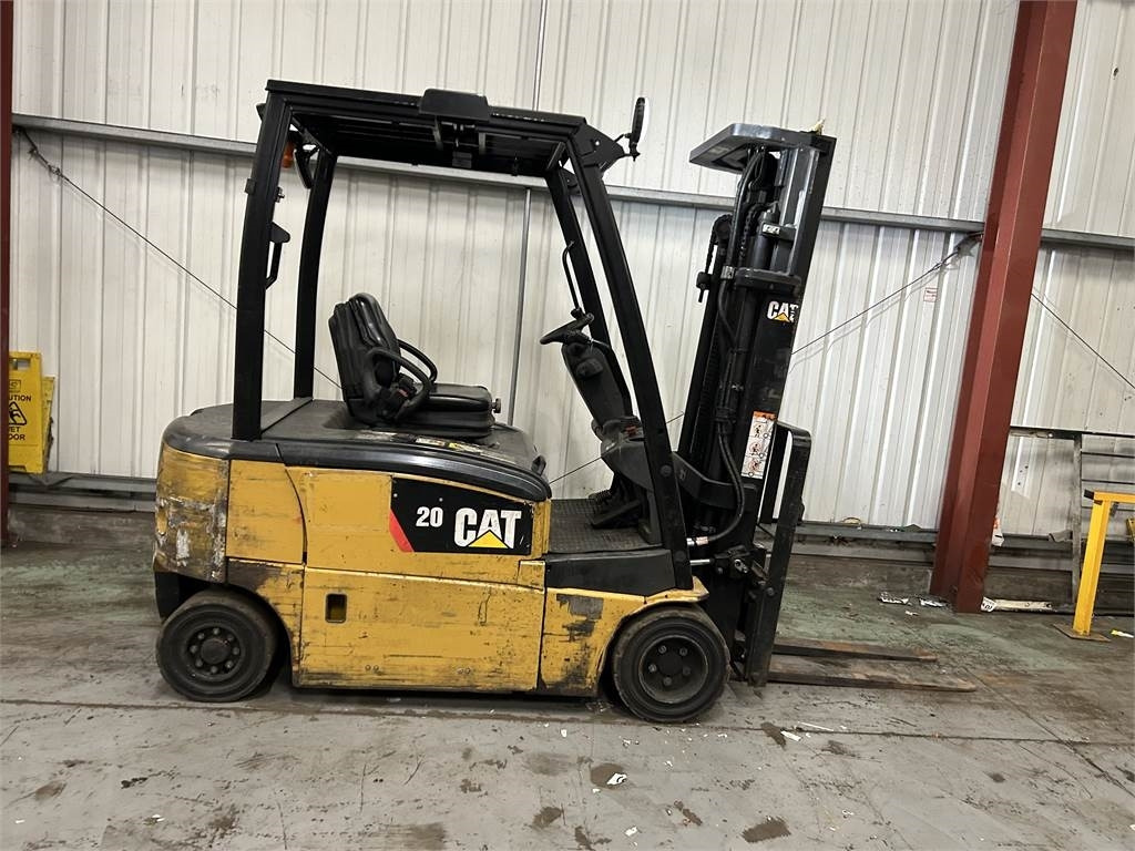 CAT EP20PN - מלגזה חשמלית: תמונה 5 CAT EP20PN - מלגזה חשמלית: תמונה 5