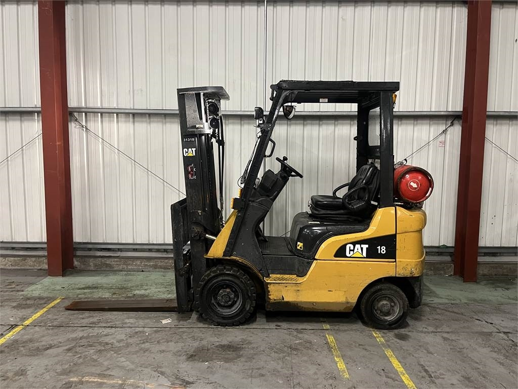 CAT GP18NT - מלגזת LPG: תמונה 1 CAT GP18NT - מלגזת LPG: תמונה 1
