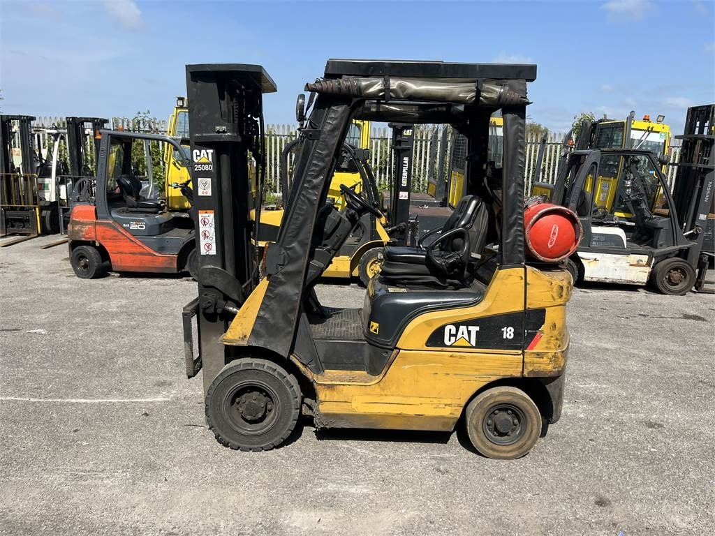 CAT GP18NT - מלגזת LPG: תמונה 1 CAT GP18NT - מלגזת LPG: תמונה 1