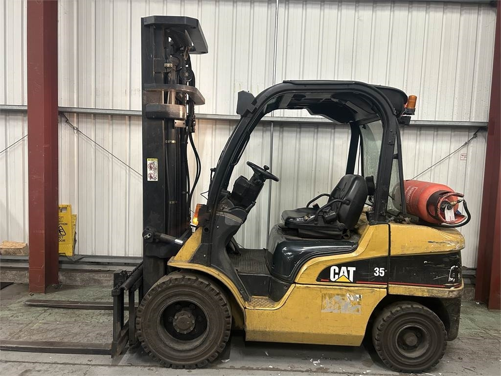 CAT GP35N - מלגזת LPG: תמונה 1 CAT GP35N - מלגזת LPG: תמונה 1