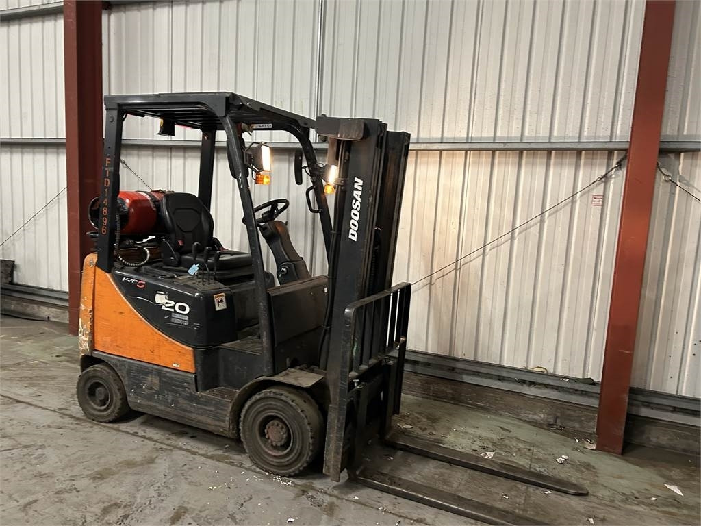 Doosan G20SC-5 - מלגזת LPG: תמונה 4 Doosan G20SC-5 - מלגזת LPG: תמונה 4
