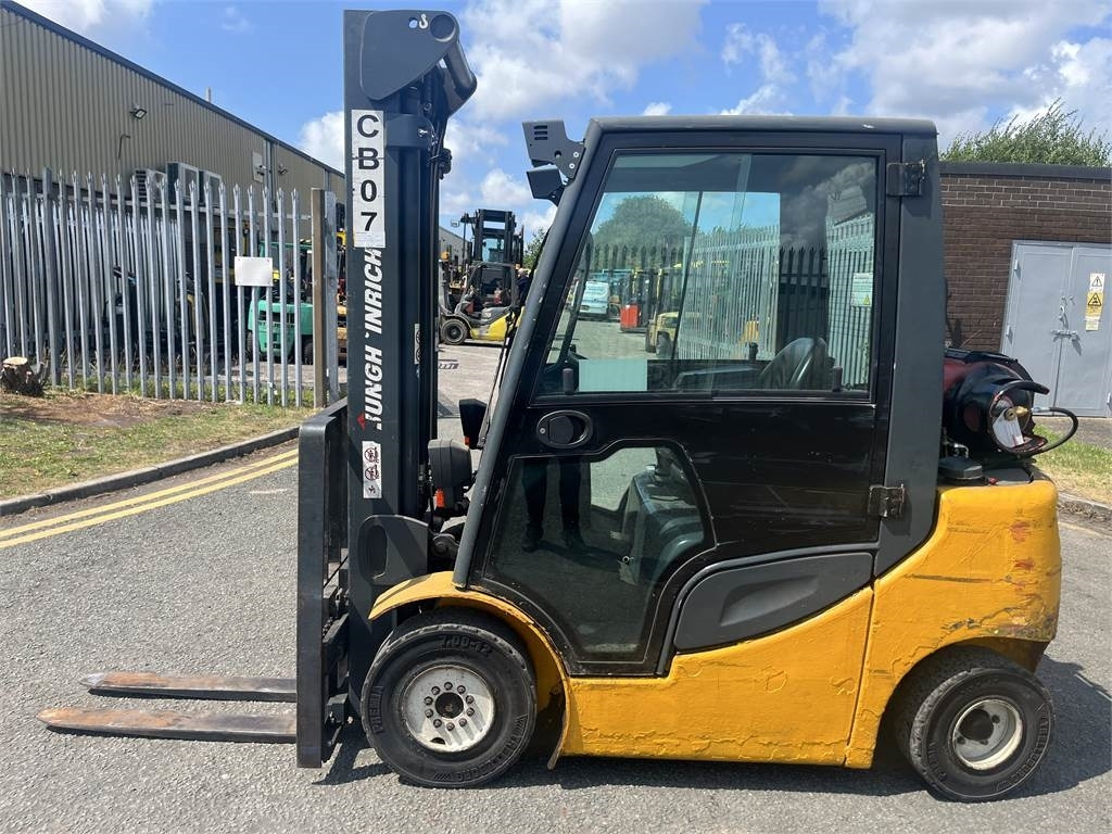 Jungheinrich TFG425S - מלגזת LPG: תמונה 1 Jungheinrich TFG425S - מלגזת LPG: תמונה 1