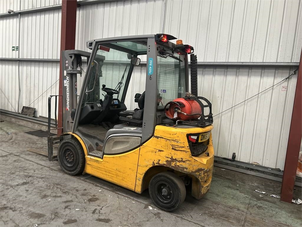 Jungheinrich TFG425S - מלגזת LPG: תמונה 3 Jungheinrich TFG425S - מלגזת LPG: תמונה 3