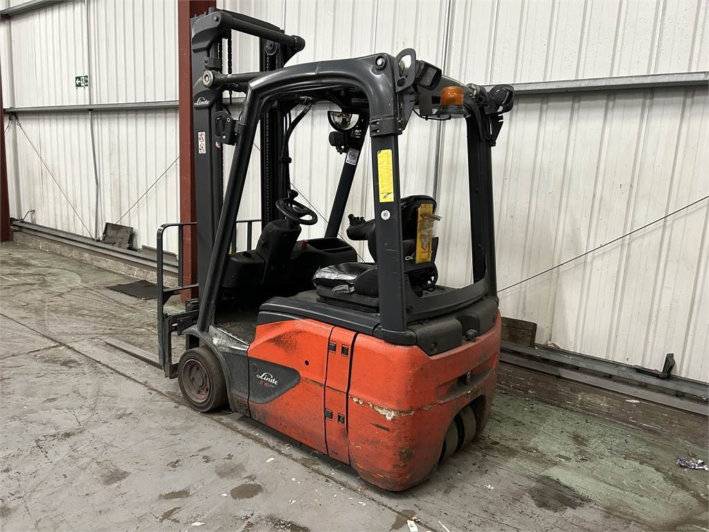 Linde E16C-02 - מלגזה חשמלית: תמונה 3 Linde E16C-02 - מלגזה חשמלית: תמונה 3