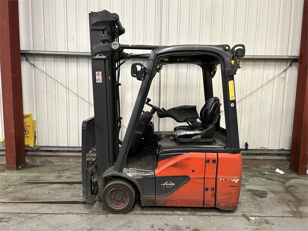 Linde E16C-02 - מלגזה חשמלית: תמונה 1 Linde E16C-02 - מלגזה חשמלית: תמונה 1