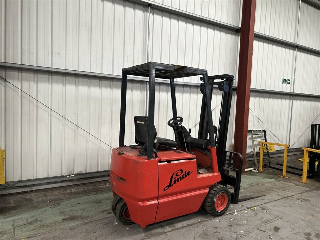 מלגזה חשמלית Linde E18: תמונה 8