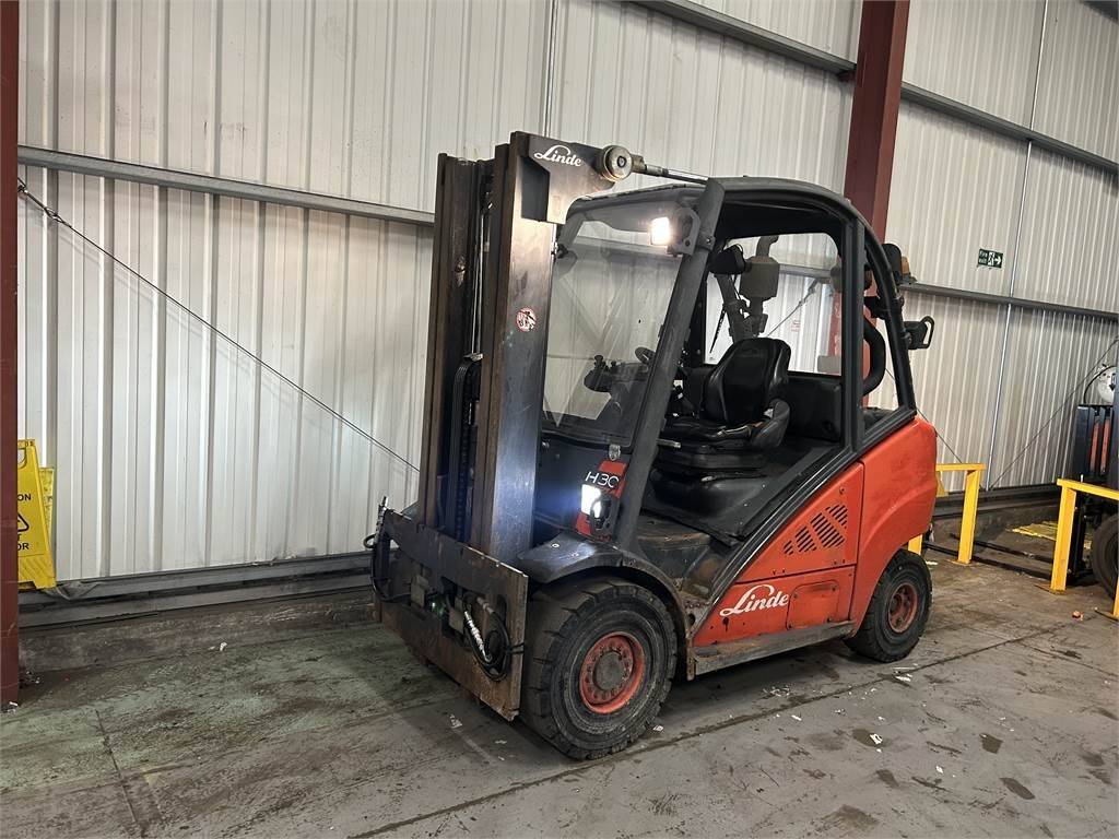 Linde H30D - מלגזת סולר: תמונה 2 Linde H30D - מלגזת סולר: תמונה 2