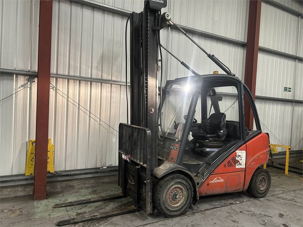 Linde H30D - מלגזת סולר: תמונה 2 Linde H30D - מלגזת סולר: תמונה 2