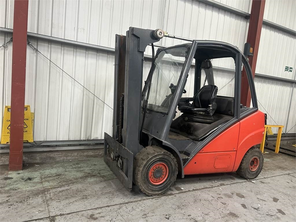 Linde H30D - מלגזת סולר: תמונה 2 Linde H30D - מלגזת סולר: תמונה 2