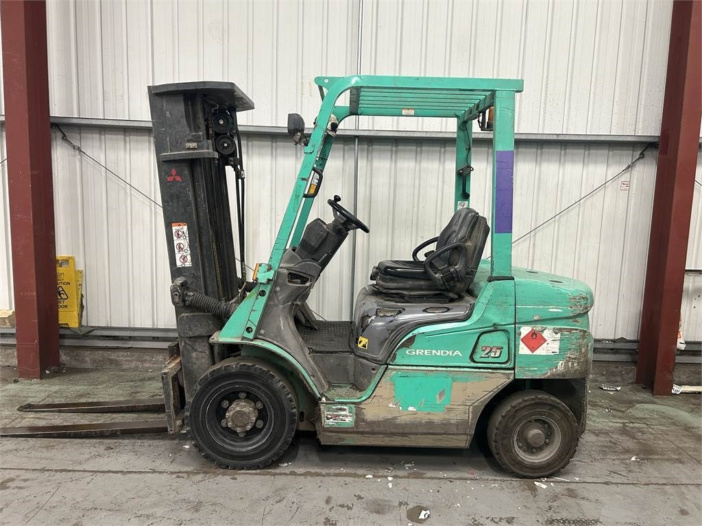 Mitsubishi FD25NT - מלגזת סולר: תמונה 1 Mitsubishi FD25NT - מלגזת סולר: תמונה 1