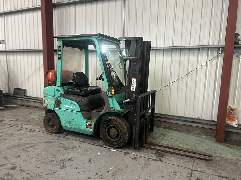 Mitsubishi FG25NT - מלגזת LPG: תמונה 4 Mitsubishi FG25NT - מלגזת LPG: תמונה 4