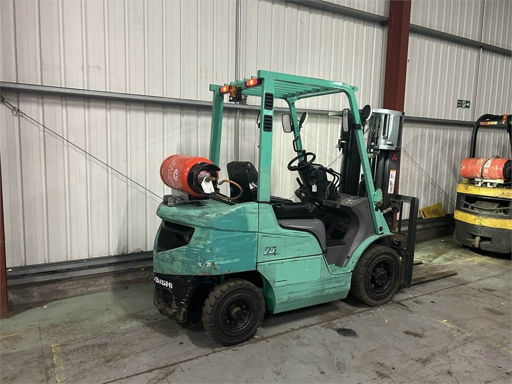 Mitsubishi FG25NT - מלגזת LPG: תמונה 5 Mitsubishi FG25NT - מלגזת LPG: תמונה 5