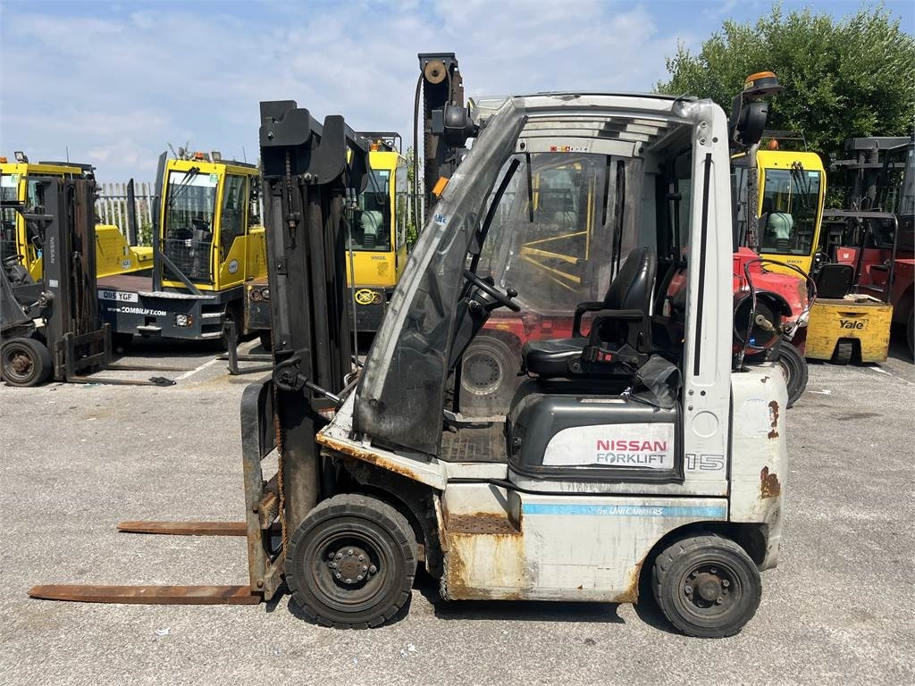 Nissan P1D1A15LQ - מלגזת LPG: תמונה 1 Nissan P1D1A15LQ - מלגזת LPG: תמונה 1