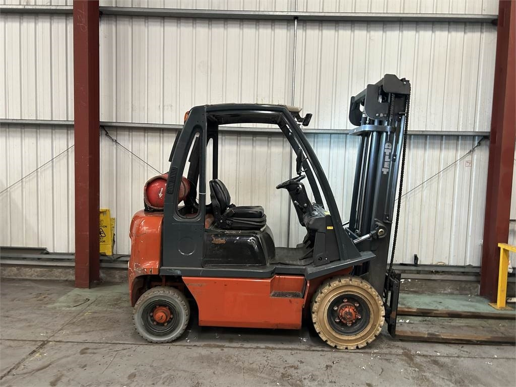 Nissan UD02A20PQ - מלגזת LPG: תמונה 5 Nissan UD02A20PQ - מלגזת LPG: תמונה 5