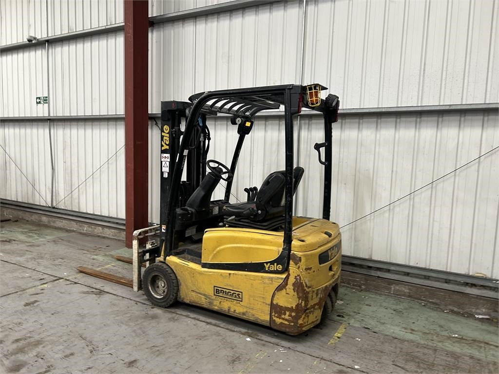 Yale ERP20VT - מלגזה חשמלית: תמונה 3 Yale ERP20VT - מלגזה חשמלית: תמונה 3