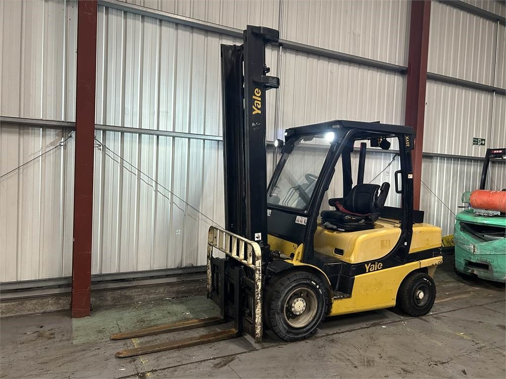Yale GDP35VX - מלגזת סולר: תמונה 2 Yale GDP35VX - מלגזת סולר: תמונה 2