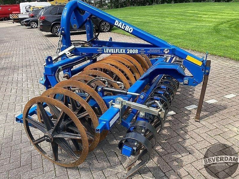 Dal-Bo 300x Levelflex frontpacker - משדדת דיסק: תמונה 4 Dal-Bo 300x Levelflex frontpacker - משדדת דיסק: תמונה 4