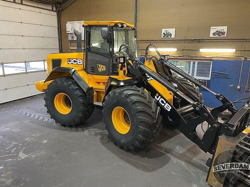 JCB 426 AGRI - מעמיס גלגלים: תמונה 1 JCB 426 AGRI - מעמיס גלגלים: תמונה 1