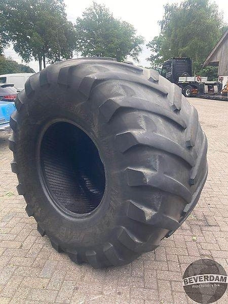Michelin MEGA BIB 1050/50R32 - צמיג עבור מכונה חקלאית: תמונה 5 Michelin MEGA BIB 1050/50R32 - צמיג עבור מכונה חקלאית: תמונה 5