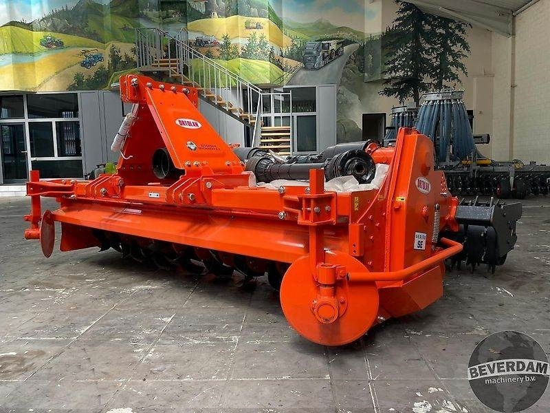 Ortolan Overtopfrees - מכונה חקלאית: תמונה 1 Ortolan Overtopfrees - מכונה חקלאית: תמונה 1