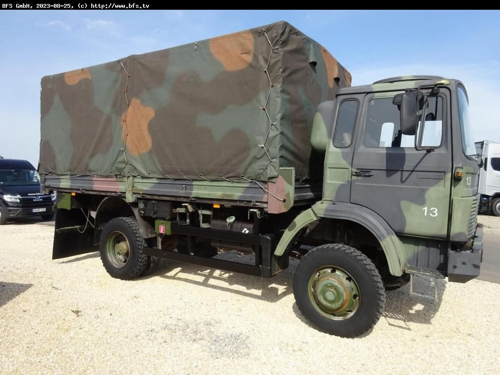 Iveco Magirus 110-17 AW oldtimerfähig - משאית וילונות צד: תמונה 1 Iveco Magirus 110-17 AW oldtimerfähig - משאית וילונות צד: תמונה 1