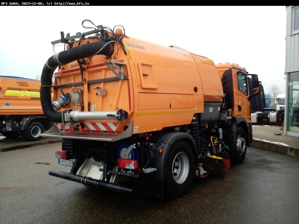 MAN TGM 18.250 4x2 BL Bucher V65_Twin - מטאטא כבישים: תמונה 2 MAN TGM 18.250 4x2 BL Bucher V65_Twin - מטאטא כבישים: תמונה 2