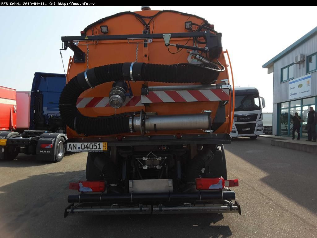 MAN TGS 18.360 4X2 LL Bucher OF 8000 RS beids. WK HD - מטאטא כבישים: תמונה 3 MAN TGS 18.360 4X2 LL Bucher OF 8000 RS beids. WK HD - מטאטא כבישים: תמונה 3