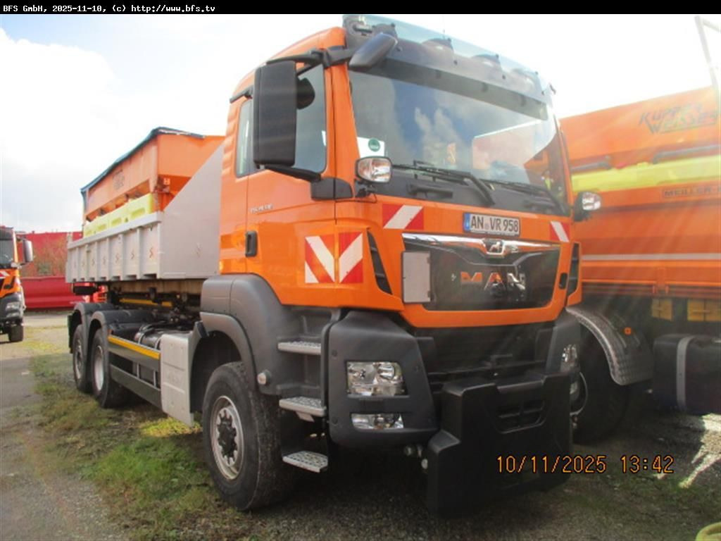 MAN TGS 28.510 6x4-4BL Winterdienst, Meiller - משאית הרמת וו: תמונה 1 MAN TGS 28.510 6x4-4BL Winterdienst, Meiller - משאית הרמת וו: תמונה 1