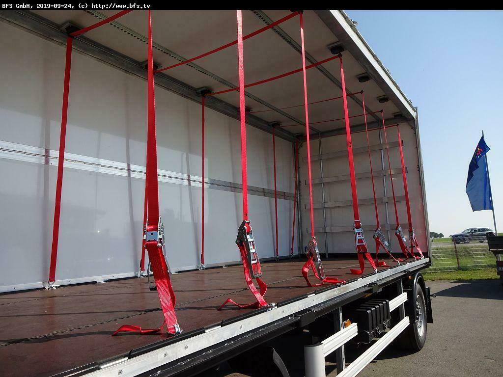 Wingliner Schwenkwand Hydraulisch CODE XL - קרון נגרר בתיבה סגורה: תמונה 1 Wingliner Schwenkwand Hydraulisch CODE XL - קרון נגרר בתיבה סגורה: תמונה 1