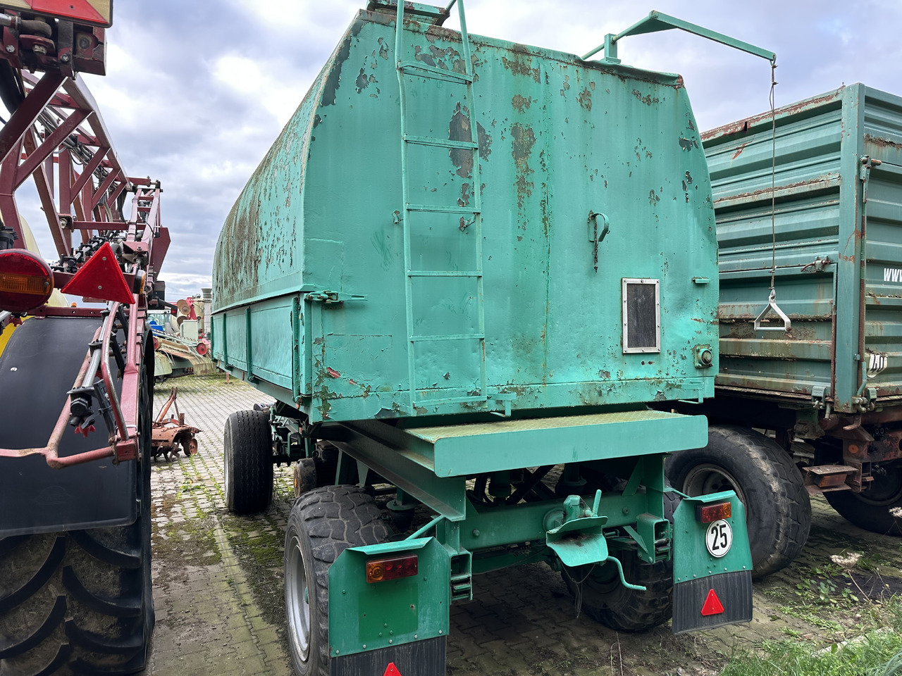 Hand-made Fortschritt mikser - עגלת מערבל מספוא: תמונה 4 Hand-made Fortschritt mikser - עגלת מערבל מספוא: תמונה 4