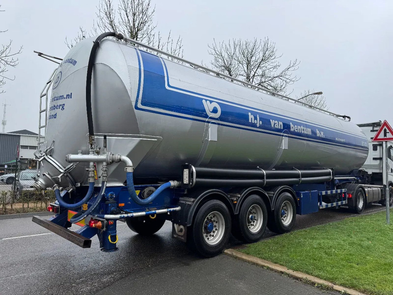 Atcomex 10 UNITS - 3 AXLE KIPPER BULK 1 COMP. 60 - סמיטריילר Silo: תמונה 4 Atcomex 10 UNITS - 3 AXLE KIPPER BULK 1 COMP. 60 - סמיטריילר Silo: תמונה 4