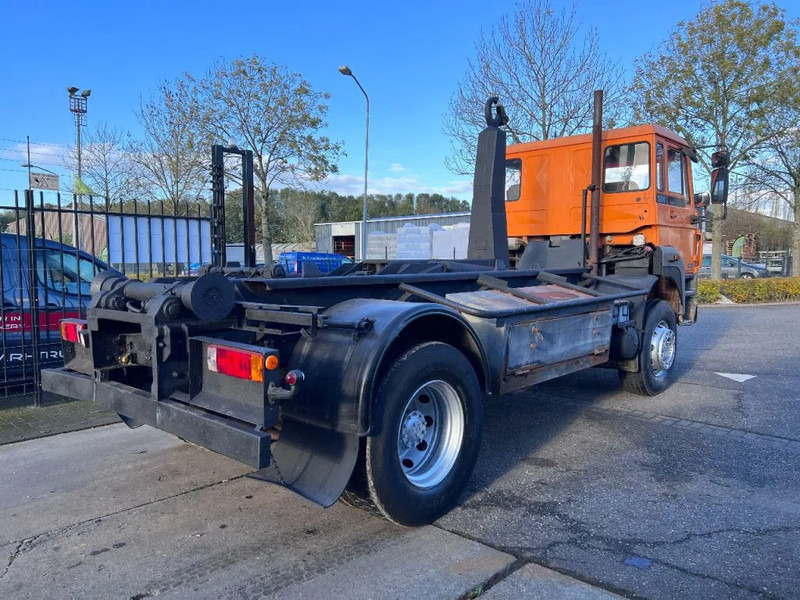 DAF 1900 TURBO 4X4 HOOKLIFT - משאית הרמת וו: תמונה 5 DAF 1900 TURBO 4X4 HOOKLIFT - משאית הרמת וו: תמונה 5