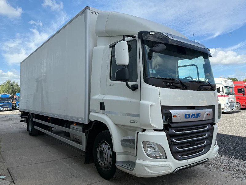 DAF CF 320 4X2 - EURO 6 - 19 TON + DHOLLANDIA - משאית תיבה: תמונה 3 DAF CF 320 4X2 - EURO 6 - 19 TON + DHOLLANDIA - משאית תיבה: תמונה 3