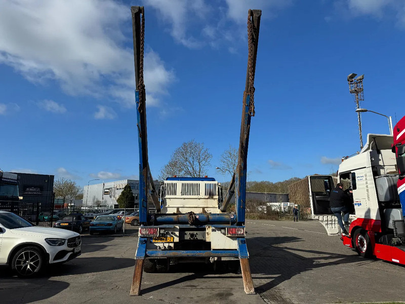 DAF CF 400 6X2 - EURO 6 + VDL P-18 + REMOTE + LIFT AXLE - משאית דילוג העמסה: תמונה 4 DAF CF 400 6X2 - EURO 6 + VDL P-18 + REMOTE + LIFT AXLE - משאית דילוג העמסה: תמונה 4