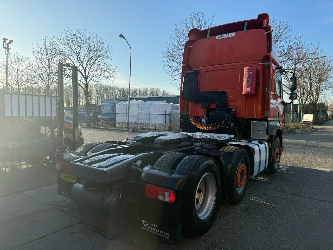 DAF CF 460 6X2 - EURO 6 + LIFT/STEERING AXLE DAF CF 460 6X2 - EURO 6 + LIFT/STEERING AXLE - יחידת טרקטור: תמונה 5 DAF CF 460 6X2 - EURO 6 + LIFT/STEERING AXLE DAF CF 460 6X2 - EURO 6 + LIFT/STEERING AXLE - יחידת טרקטור: תמונה 5