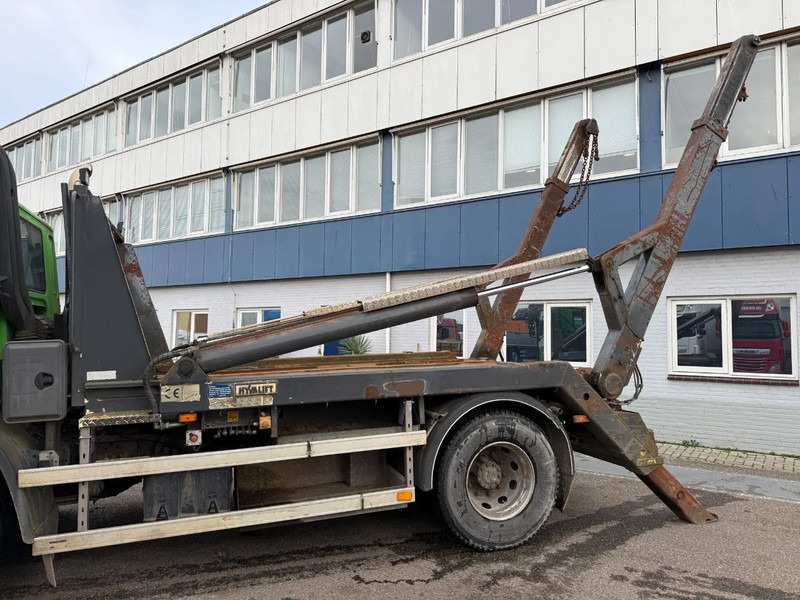 DAF CF 75.310 4X2 HYVALIFT SKIPLOADER MANUAL GEAR FULL STEEL - משאית דילוג העמסה: תמונה 4 DAF CF 75.310 4X2 HYVALIFT SKIPLOADER MANUAL GEAR FULL STEEL - משאית דילוג העמסה: תמונה 4