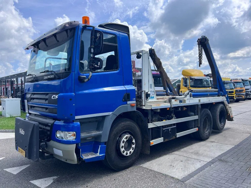 DAF CF 85.360 6X2 EURO 5 HYVA SKIPLOADER + NIDO - משאית דילוג העמסה: תמונה 1 DAF CF 85.360 6X2 EURO 5 HYVA SKIPLOADER + NIDO - משאית דילוג העמסה: תמונה 1