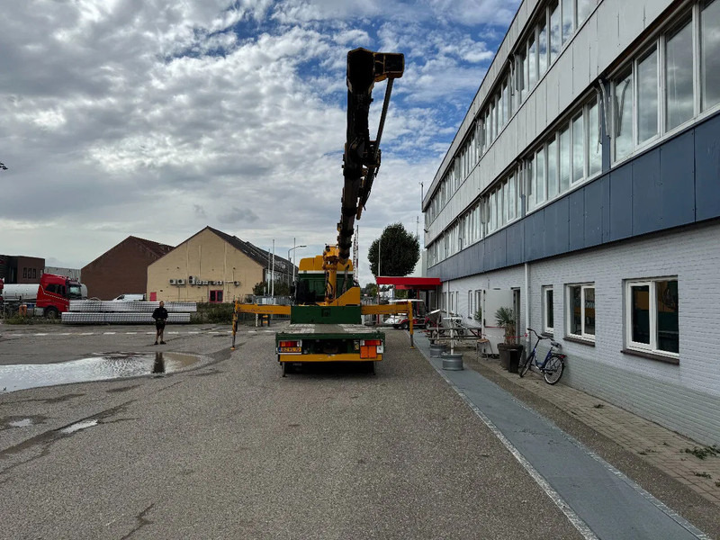 DAF CF 85.410 8X2 HIAB 422EP5 + REMOTE CONTROL - משאית מנוף: תמונה 4 DAF CF 85.410 8X2 HIAB 422EP5 + REMOTE CONTROL - משאית מנוף: תמונה 4