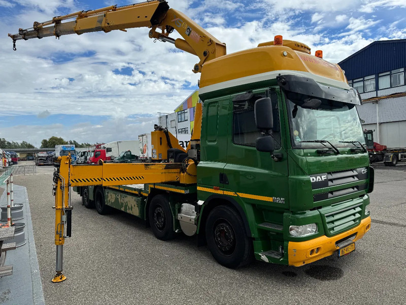 DAF CF 85.410 8X2 HIAB 422EP5 + REMOTE CONTROL - משאית צד נופל/ שטוחה, משאית מנוף: תמונה 2 DAF CF 85.410 8X2 HIAB 422EP5 + REMOTE CONTROL - משאית צד נופל/ שטוחה, משאית מנוף: תמונה 2